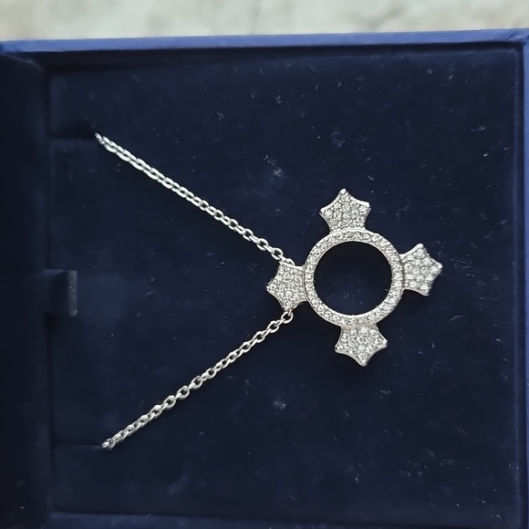 Swarovski Crystal Necklace silver with box included - Picture 2 of 6